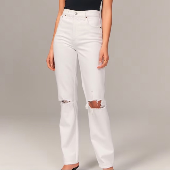 Abercrombie & Fitch Denim - ABERCROMBIE & FITCH MOM HIGH RISE JEANS